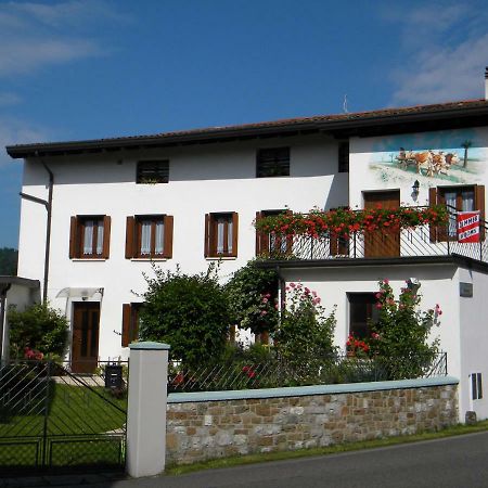 Agriturismo Alle Ruote Meduno Exterior photo